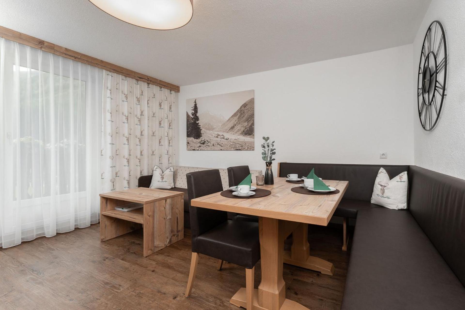 Haus Margret Bed & Breakfast 3*